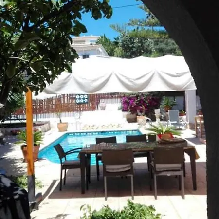 Casa Tres Coronas-annexet * Calp